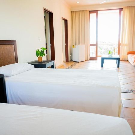 Hotel Penon Suites Хирардот Екстериор снимка