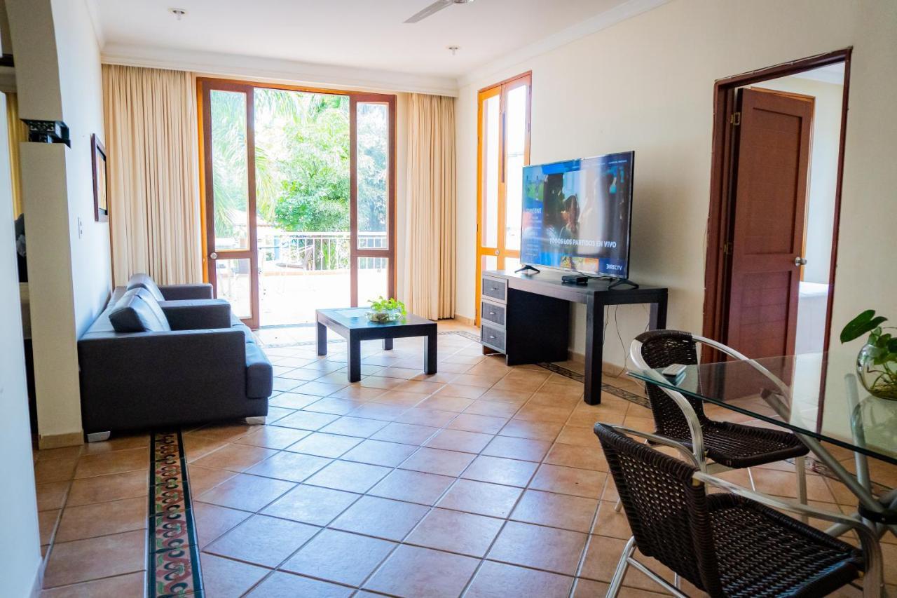 Hotel Penon Suites Хирардот Екстериор снимка