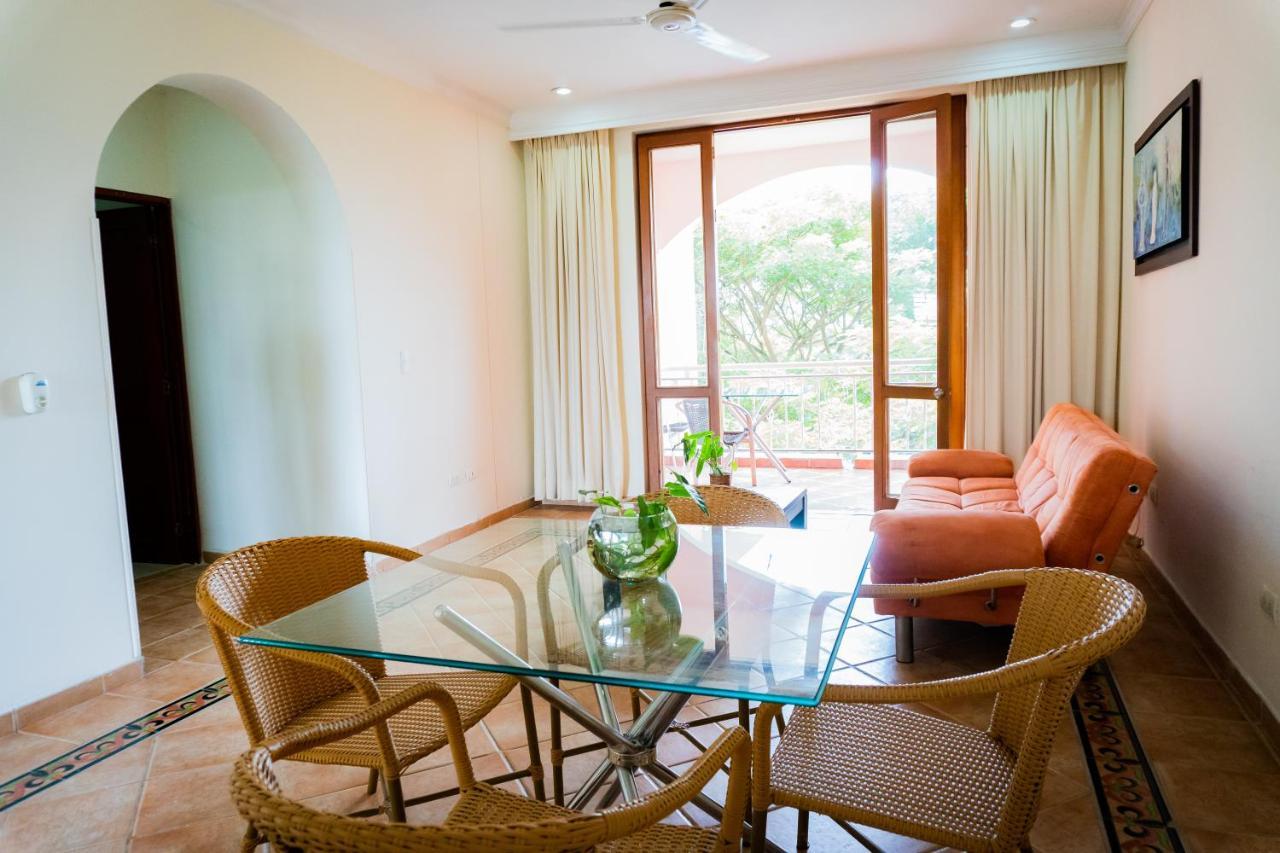 Hotel Penon Suites Хирардот Екстериор снимка