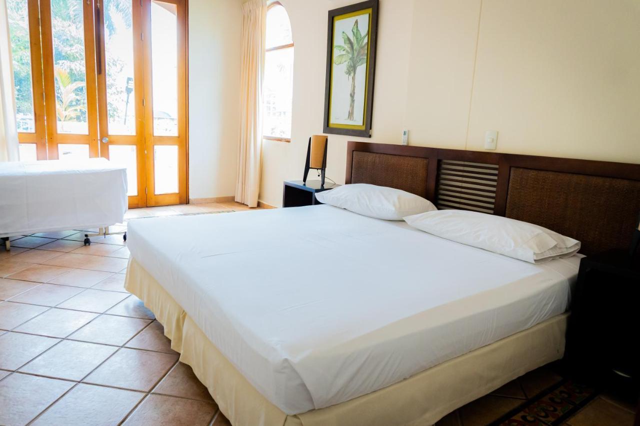 Hotel Penon Suites Хирардот Екстериор снимка
