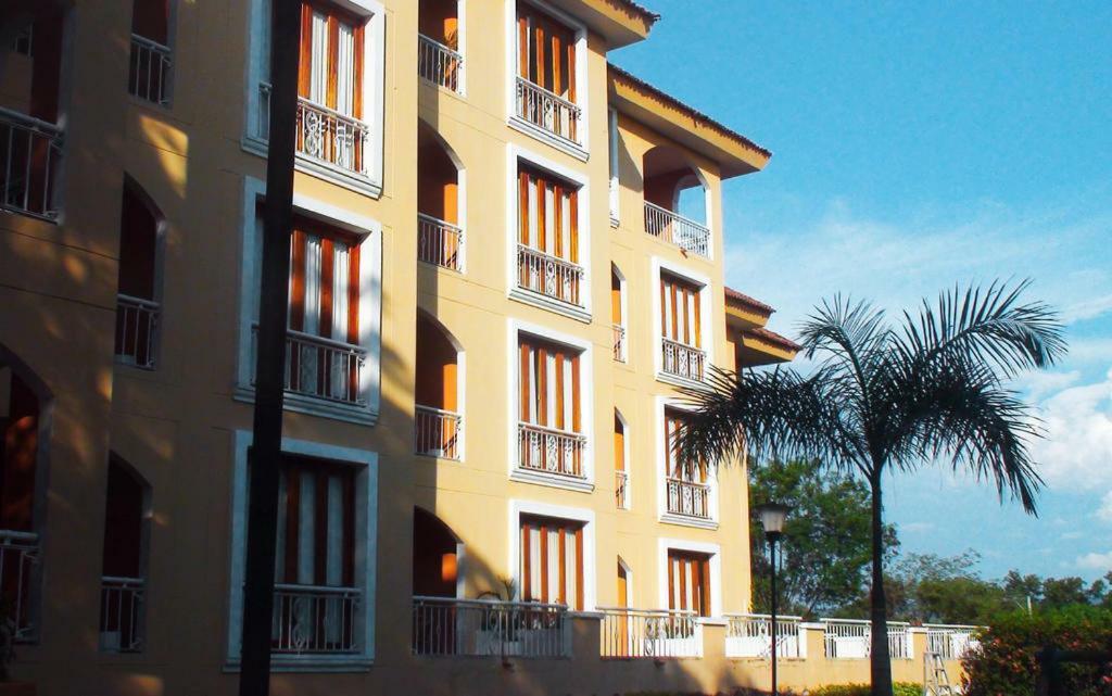 Hotel Penon Suites Хирардот Екстериор снимка