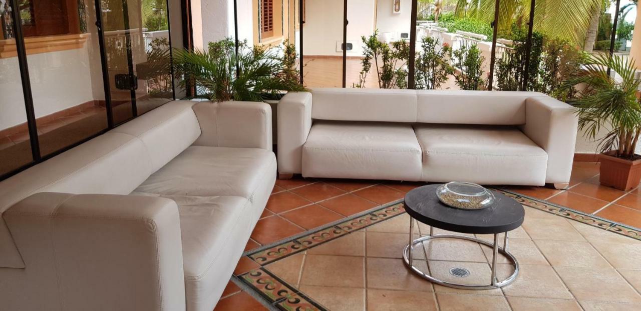 Hotel Penon Suites Хирардот Екстериор снимка