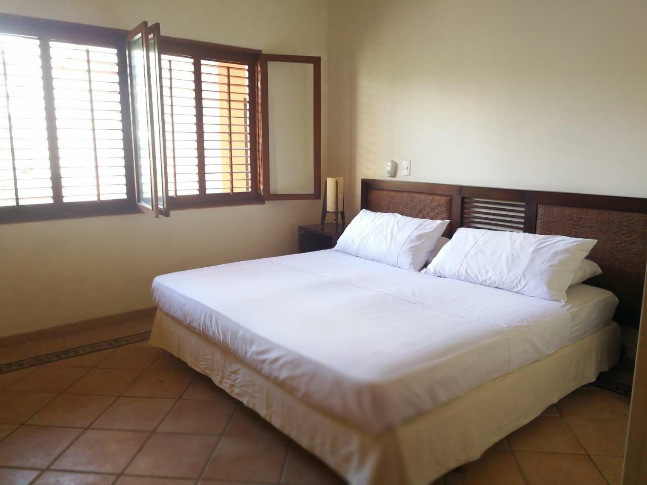 Hotel Penon Suites Хирардот Екстериор снимка
